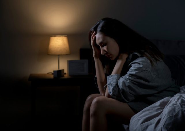 Insomnia is linked to circadian rhythm abnormalities, a new study finds