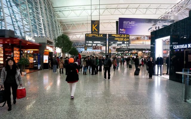 Record-breaking Lunar New Year travel rush at Guangzhou airport