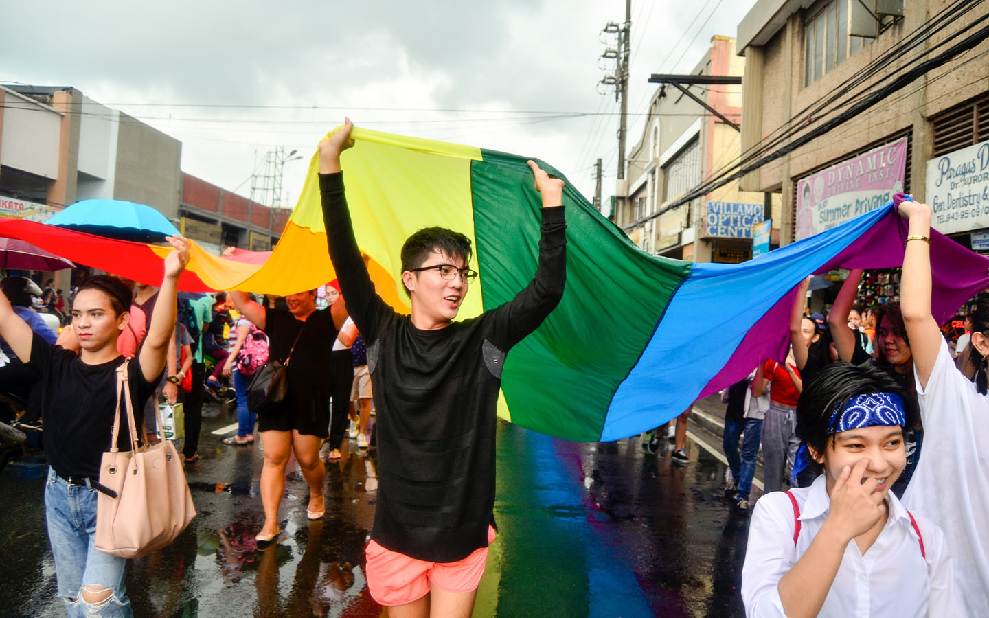 Same-sex couples can co-own property, Philippine Supreme Court rules