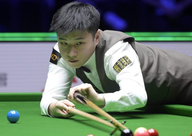 Zhao Xintong is the first mainland Chinese winner of the Snooker World Grand Prix