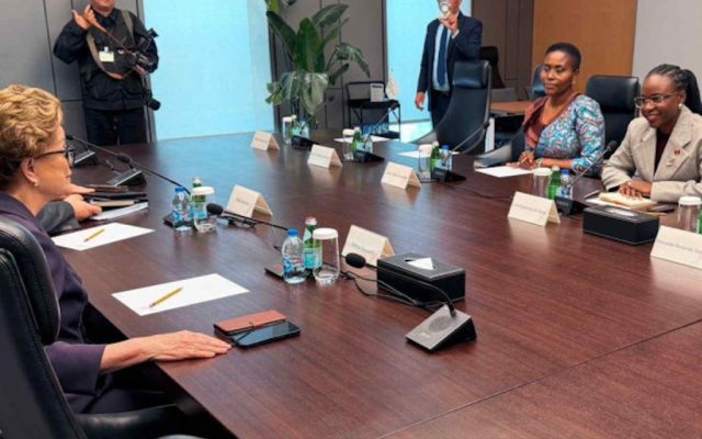 Angola seeks entry to Hong Kong financial market