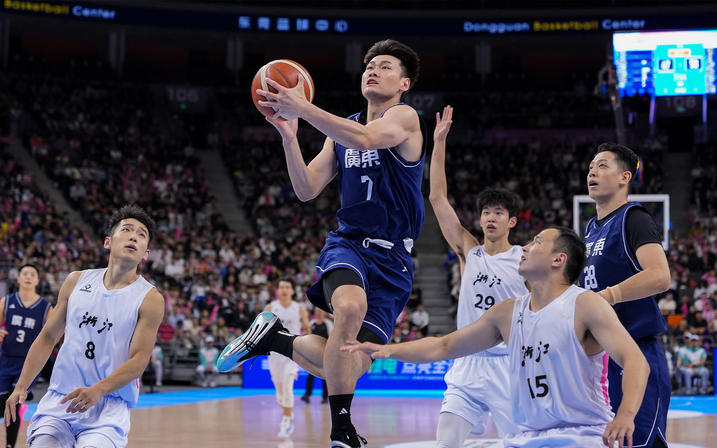 Guangdong launches YueBA basketball and football leagues across 21 cities in 2026