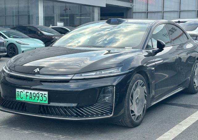 Hyptec A800 ushers in new era of luxury NEVs for Guangzhou maker GAC