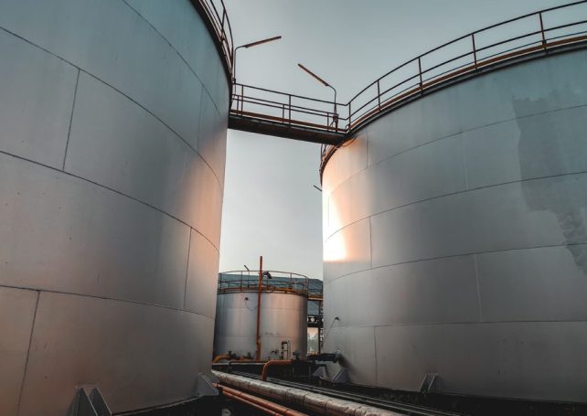 China’s oil reserve drawdown is nearing its end, traders note