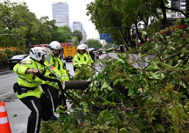 Officials explicitly link violent storms battering Guangzhou to climate change