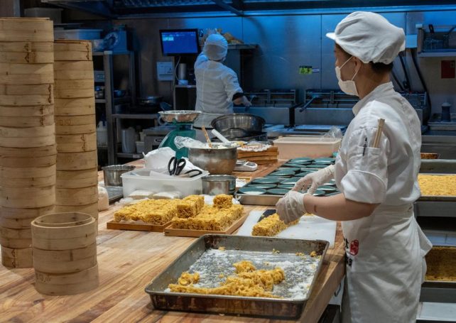 Guangzhou implements 24-hour freshness rule to preserve its dim sum culture