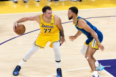 Hong Kong pauses basketball betting rollout over prediction market concerns