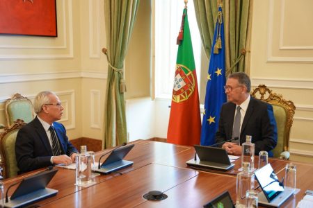 Macao’s Chief Executive Sam Hou Fai holds talks with Portugal’s President António José Seguro