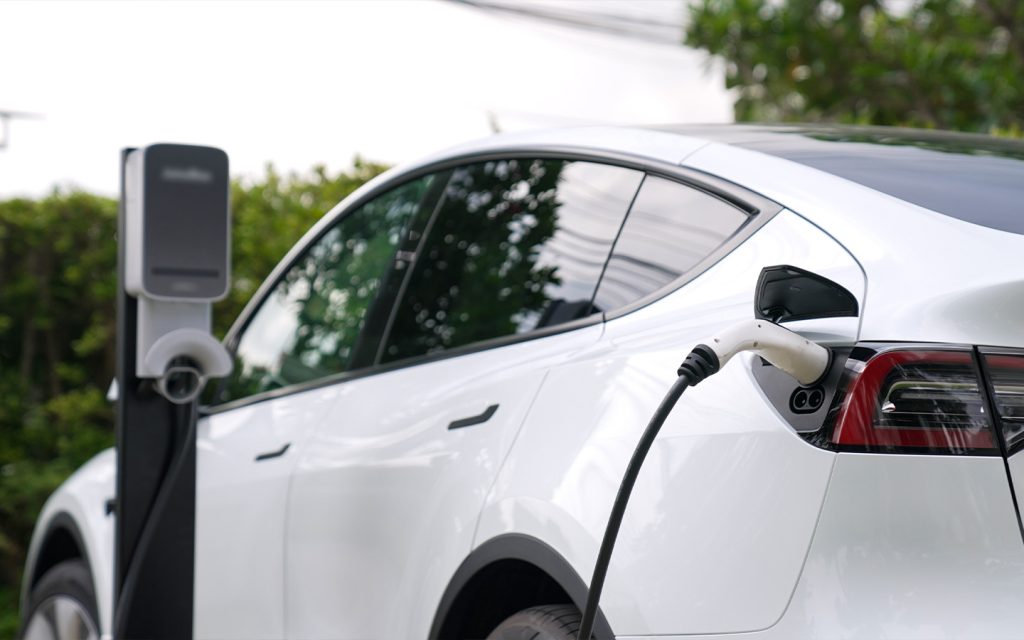 How will the Middle Eastern oil crisis impact the Greater Bay Area?