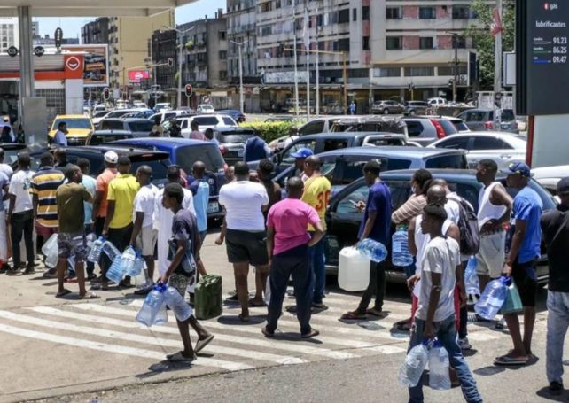 Mozambique’s government calls for petrol rationing amid price increase fears