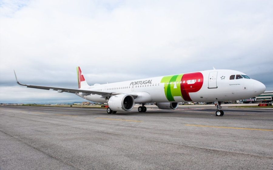Rival bids kick off battle for Portuguese airline TAP