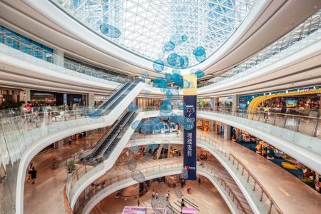 Shenzhen retail market splits as tech brands flock to prime malls
