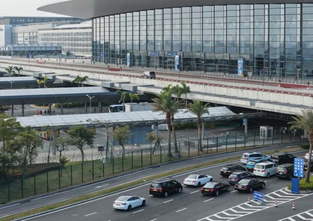 Hong Kong-Zhuhai-Macao Bridge sees record traffic during Easter