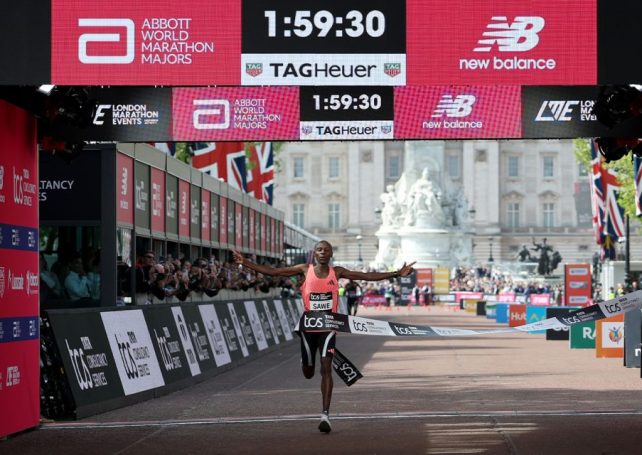 Sabastian Sawe makes history with record run at London Marathon 2026